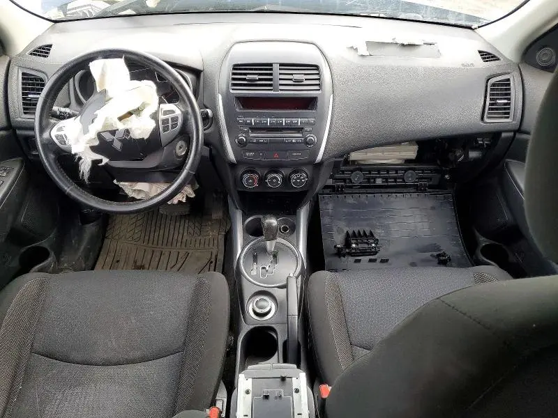 2011 MITSUBISHI RVR SE  