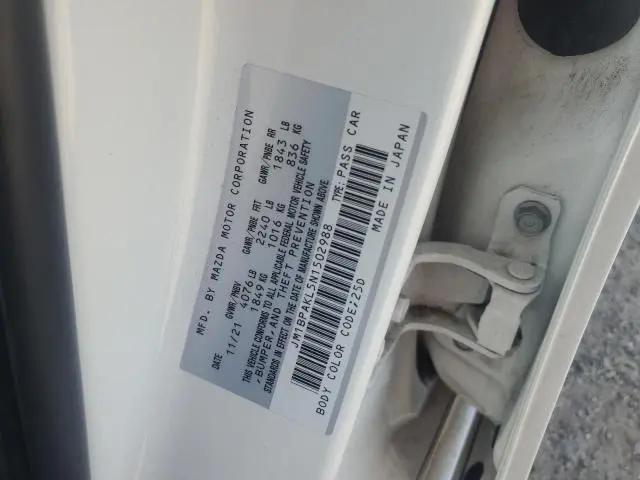 2022 MAZDA 3 SELECT  