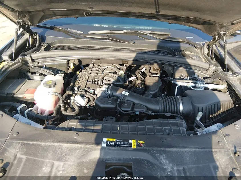 2025 JEEP GRAND CHEROKEE LAREDO X 4X4