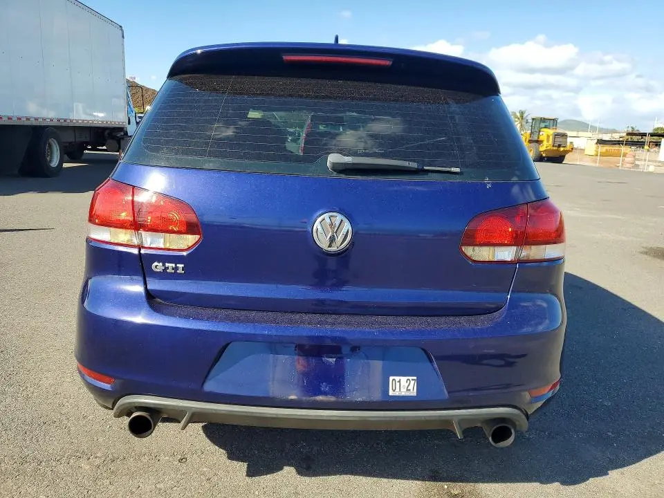 2013 VOLKSWAGEN GTI   