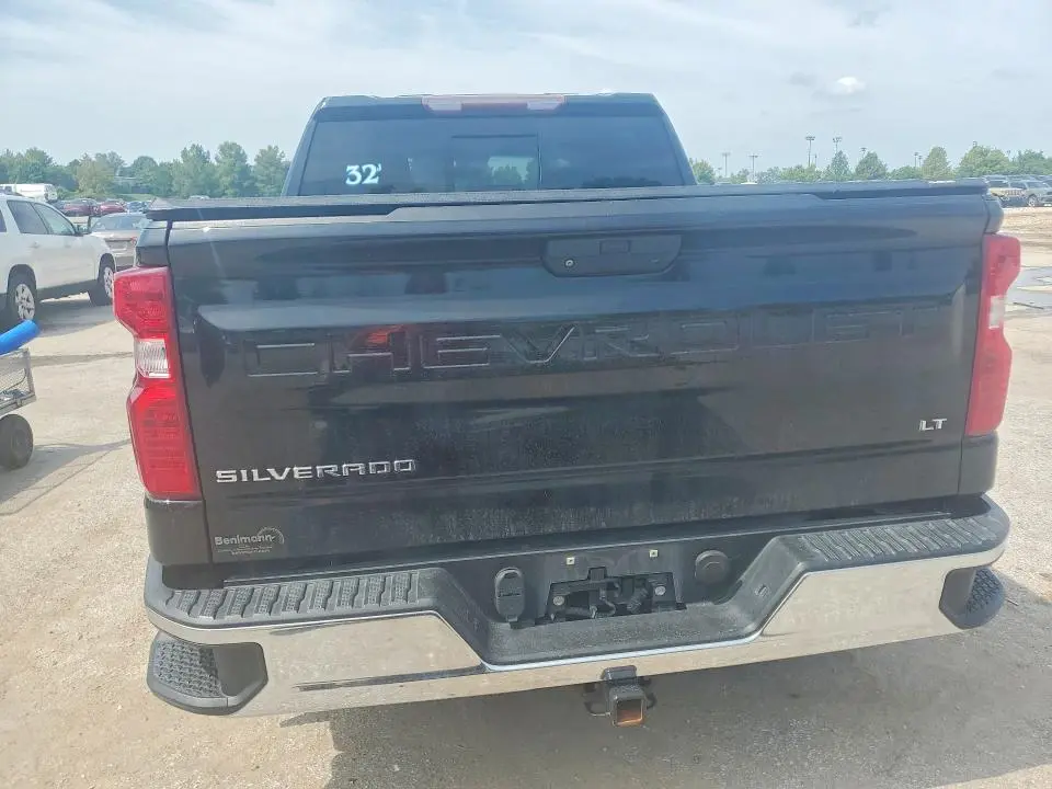 2019 CHEVROLET SILVERADO C1500 LT  