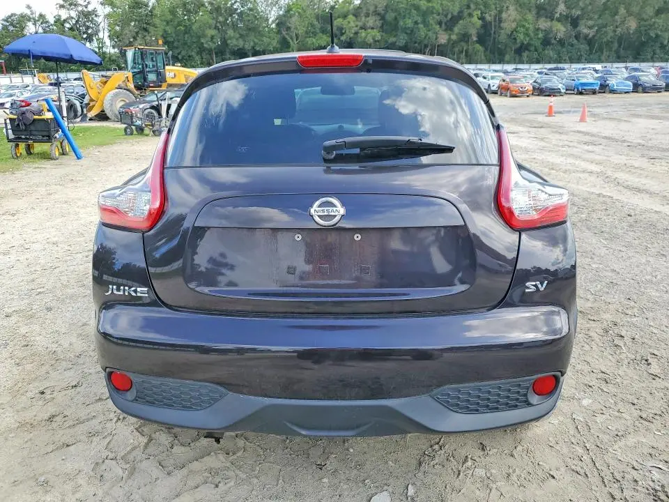2016 NISSAN JUKE SV  