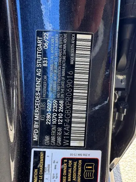 2023 MERCEDES-BENZ C 300  