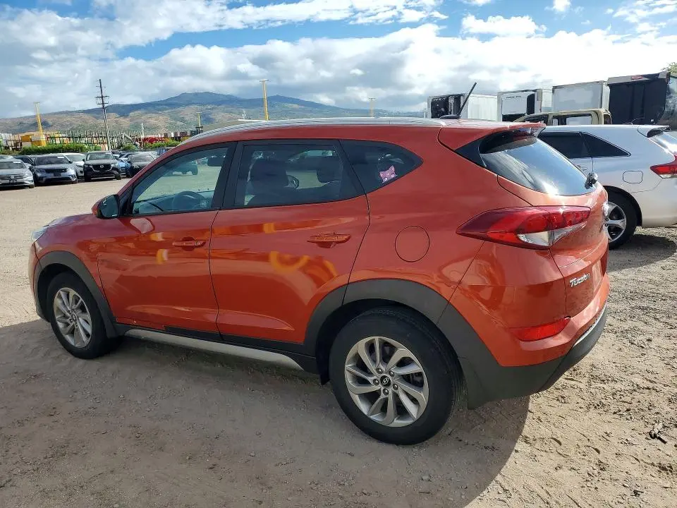2017 HYUNDAI TUCSON SE  