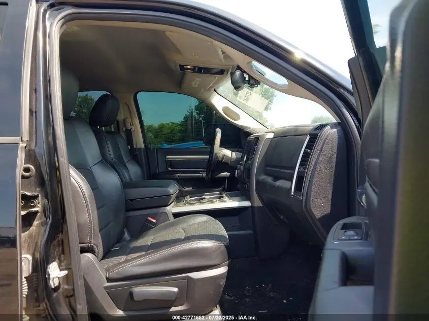 2014 RAM 1500 SPORT
