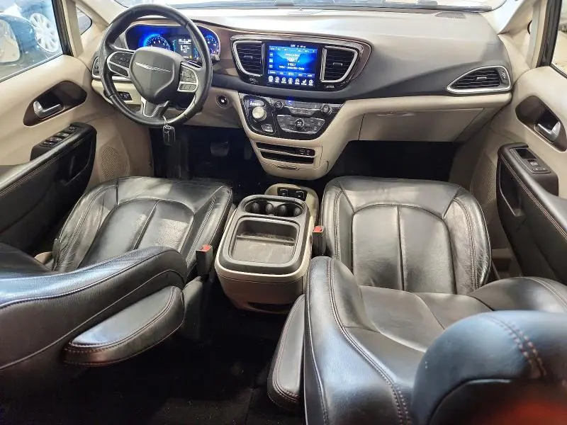 2017 CHRYSLER PACIFICA TOURING L  