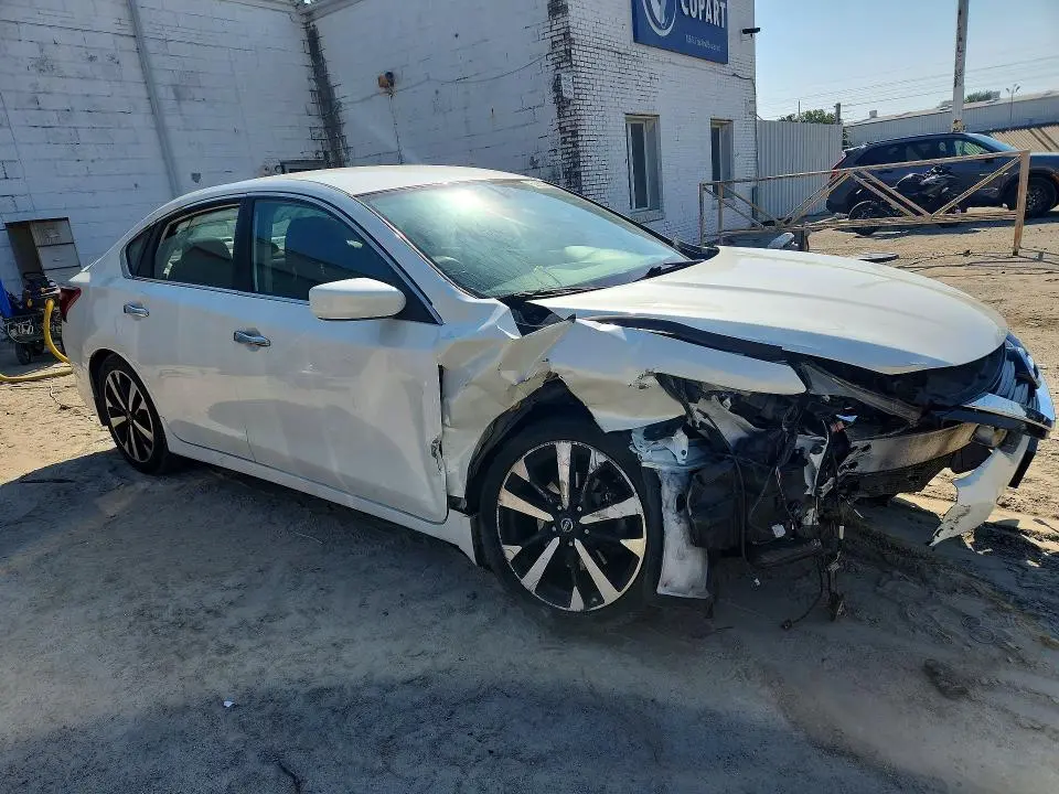 2018 NISSAN ALTIMA 2.5 SR  