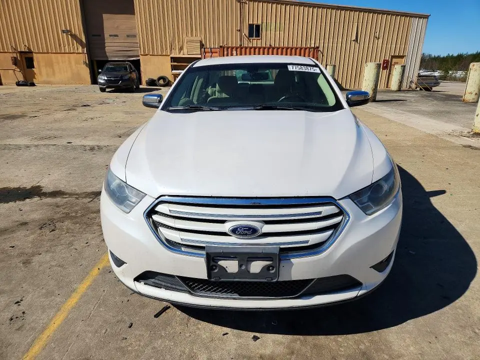 2015 FORD TAURUS LIMITED  