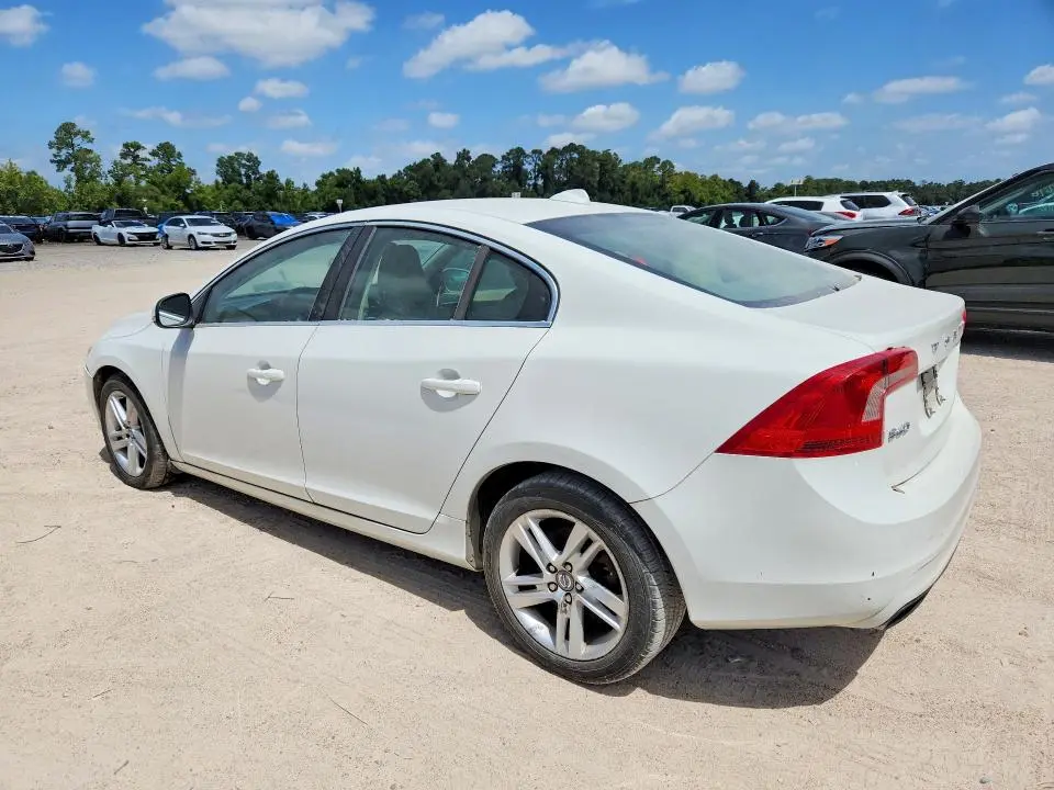 2014 VOLVO S60 T5  