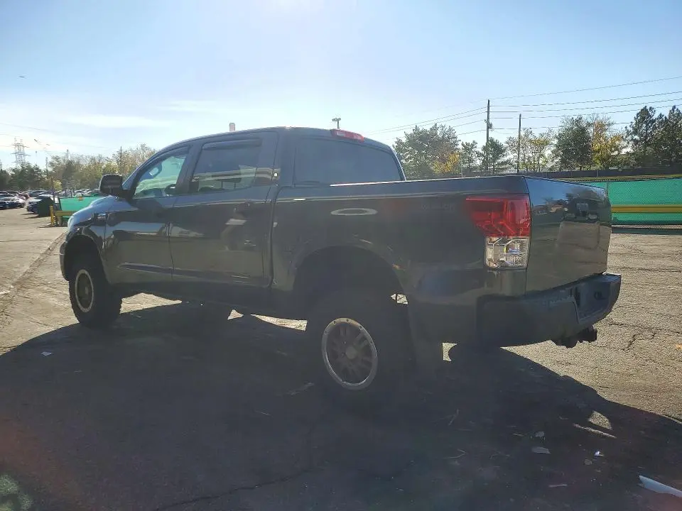 2012 TOYOTA TUNDRA CREWMAX SR5  