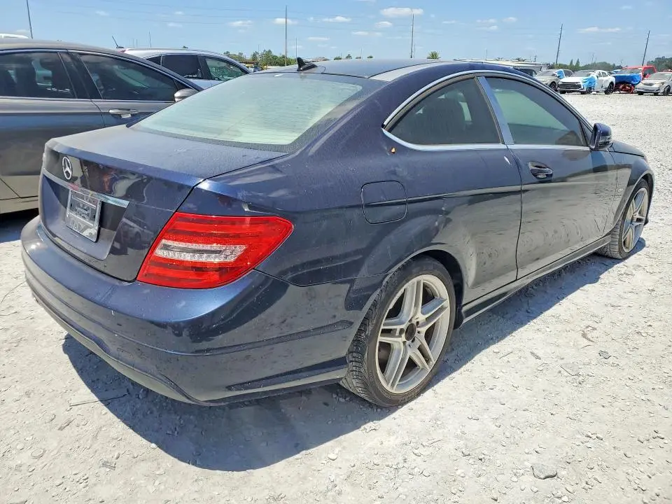 2012 MERCEDES-BENZ C 250  