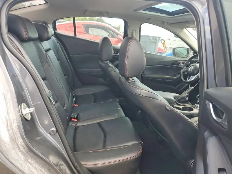 2015 MAZDA 3 TOURING  