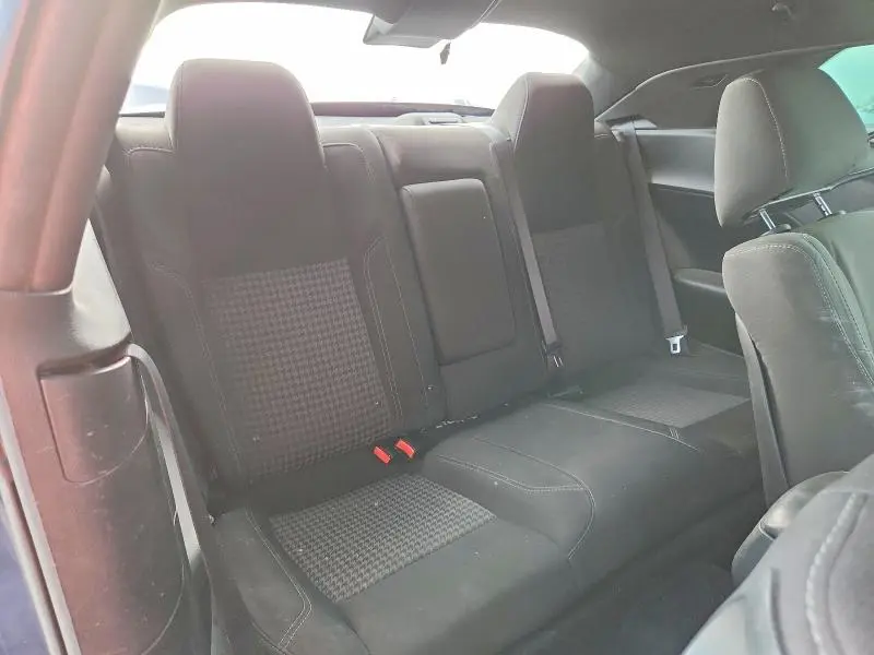 2015 DODGE CHALLENGER SXT  