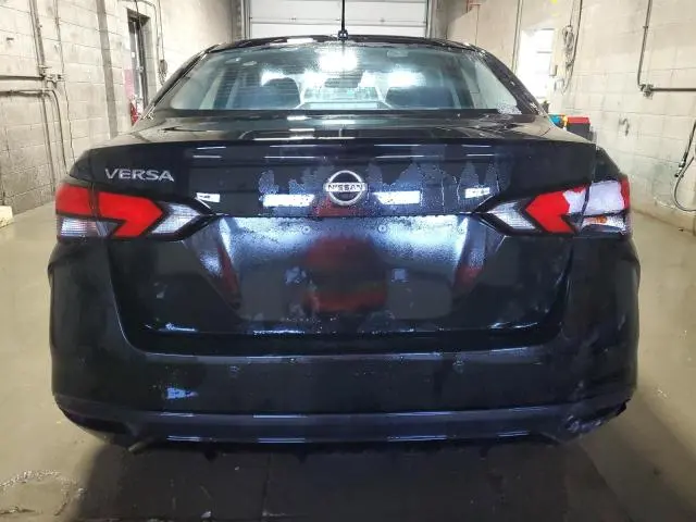 2020 NISSAN VERSA S  
