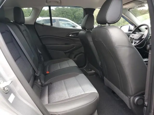 2025 CHEVROLET TRAX 1LT  