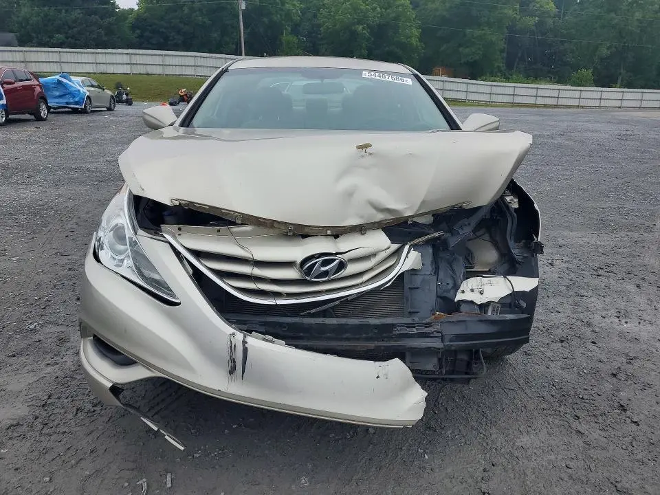 2011 HYUNDAI SONATA GLS  