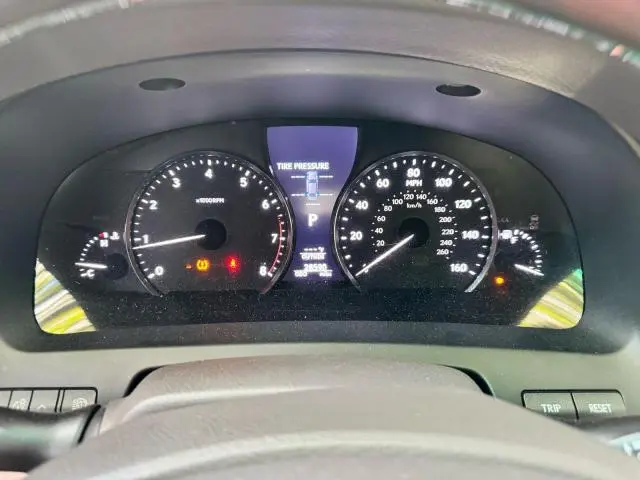 2017 LEXUS LS 460  