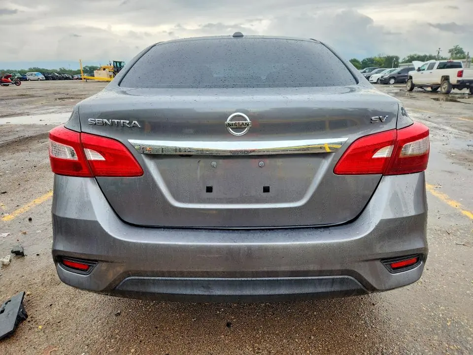 2018 NISSAN SENTRA SV  