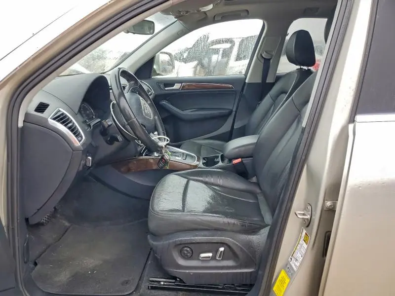 2013 AUDI Q5 PREMIUM  