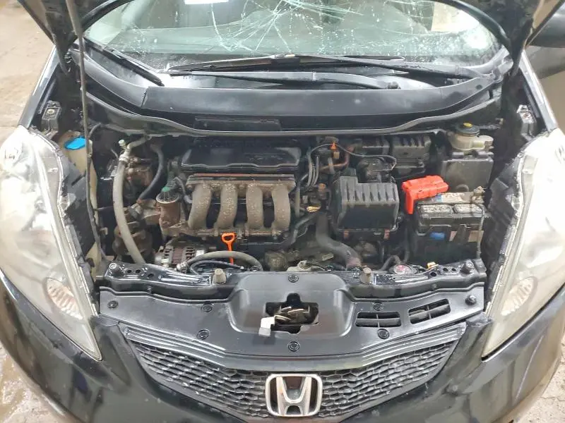 2010 HONDA FIT   