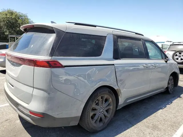 2024 KIA CARNIVAL SX  