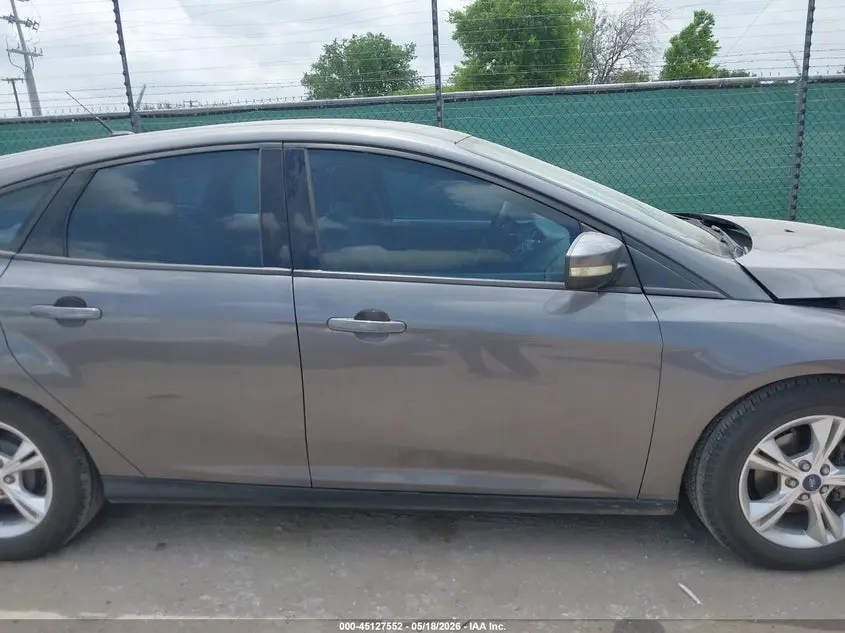2013 FORD FOCUS SE