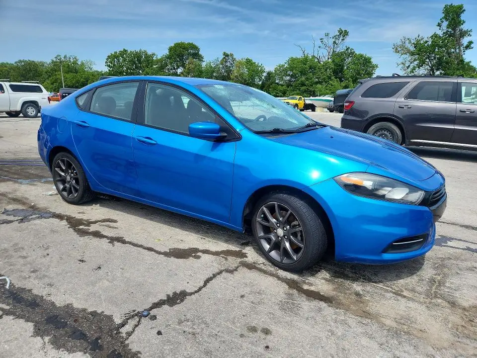 2015 DODGE DART SE  