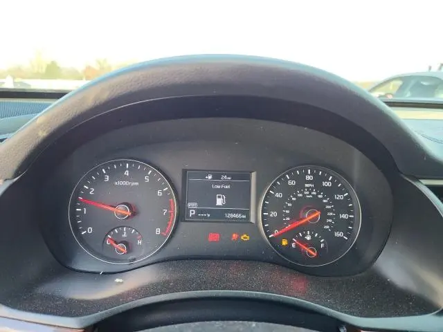 2017 KIA CADENZA PREMIUM  