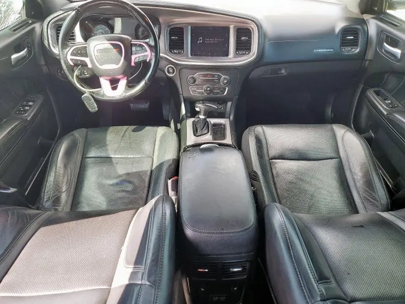 2019 DODGE CHARGER SXT  