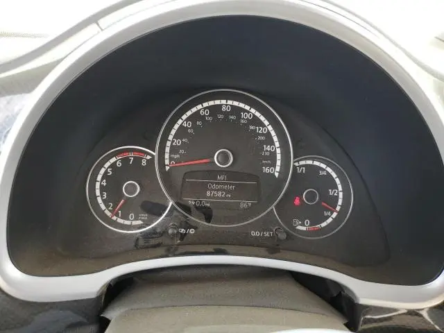 2014 VOLKSWAGEN BEETLE TURBO  