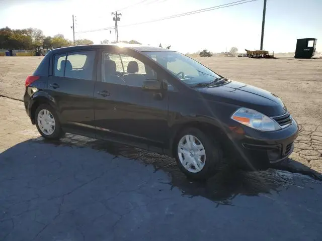 2011 NISSAN VERSA S  