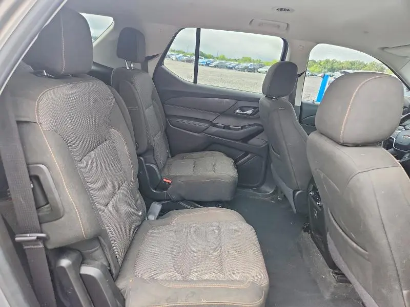 2019 CHEVROLET TRAVERSE LT  
