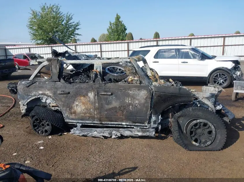 2024 FORD BRONCO OUTER BANKS