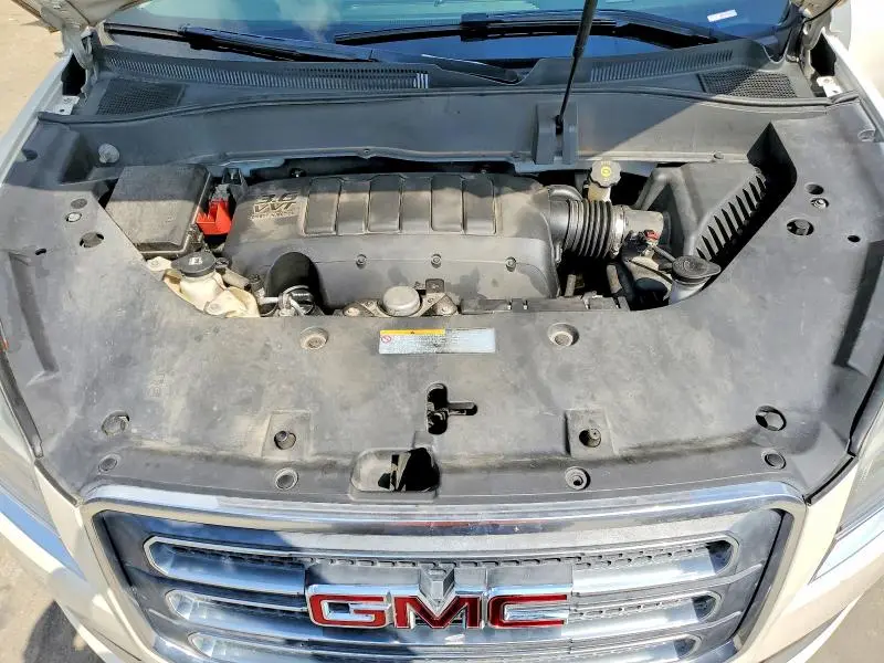 2015 GMC ACADIA SLT-1  