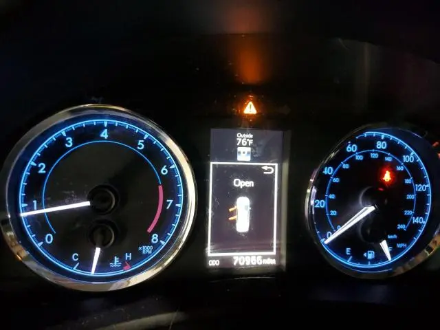 2017 TOYOTA COROLLA L  