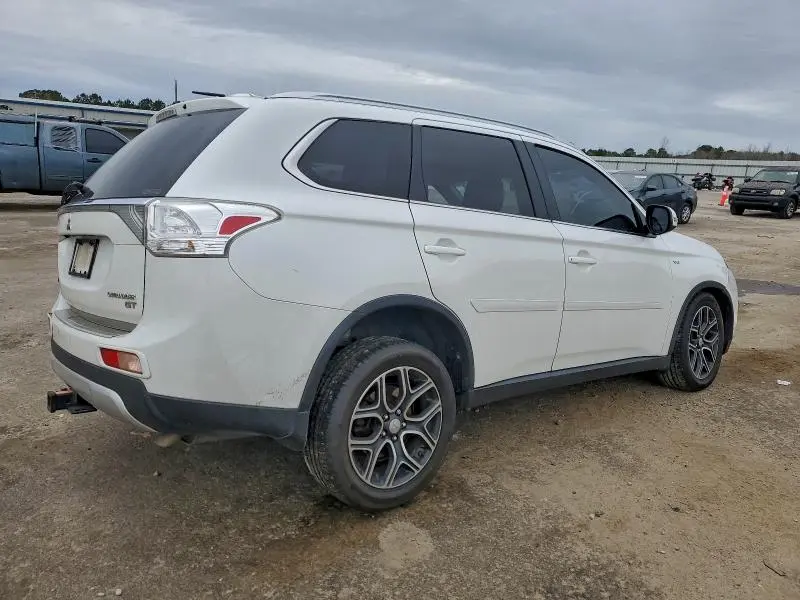 2015 MITSUBISHI OUTLANDER GT  
