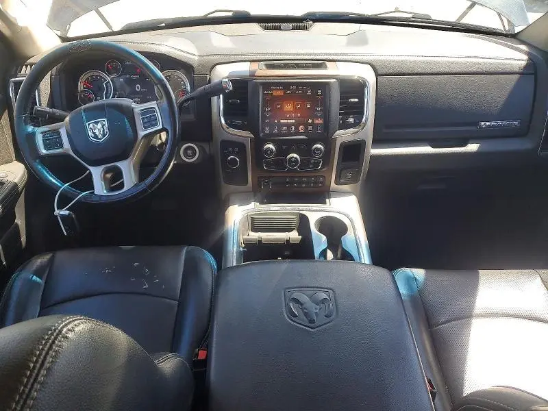 2016 RAM 3500 LARAMIE  
