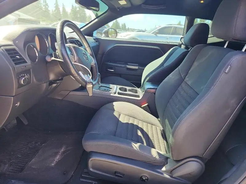 2014 DODGE CHALLENGER SXT  