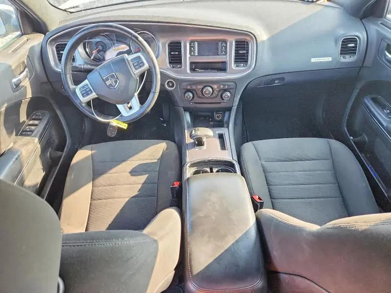 2014 DODGE CHARGER SE  