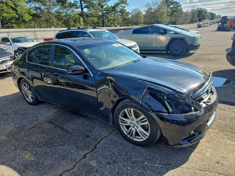 2013 INFINITI G37 BASE  