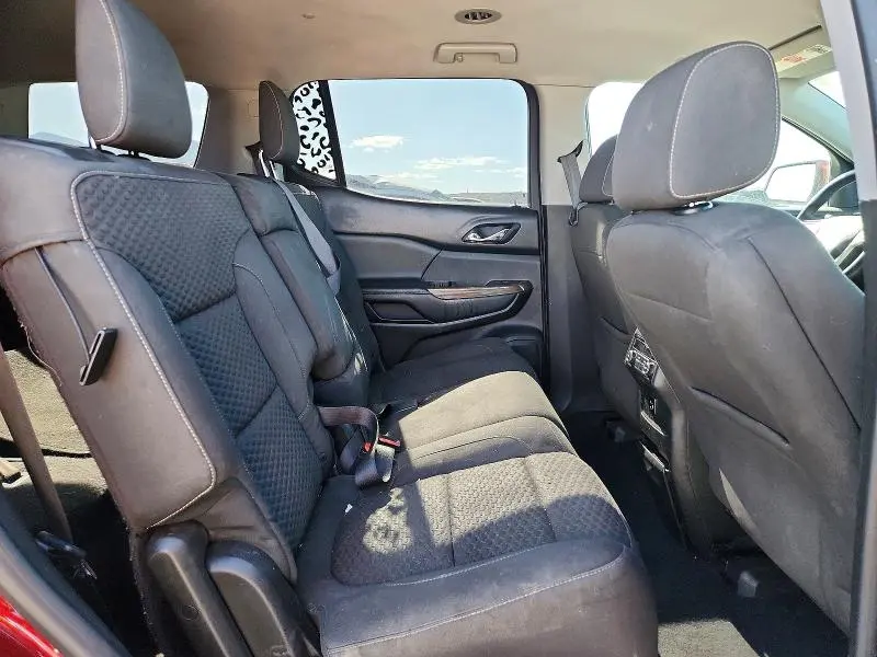 2017 GMC ACADIA SLE  
