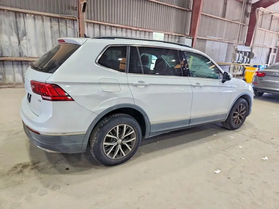 2018 VOLKSWAGEN TIGUAN SE  