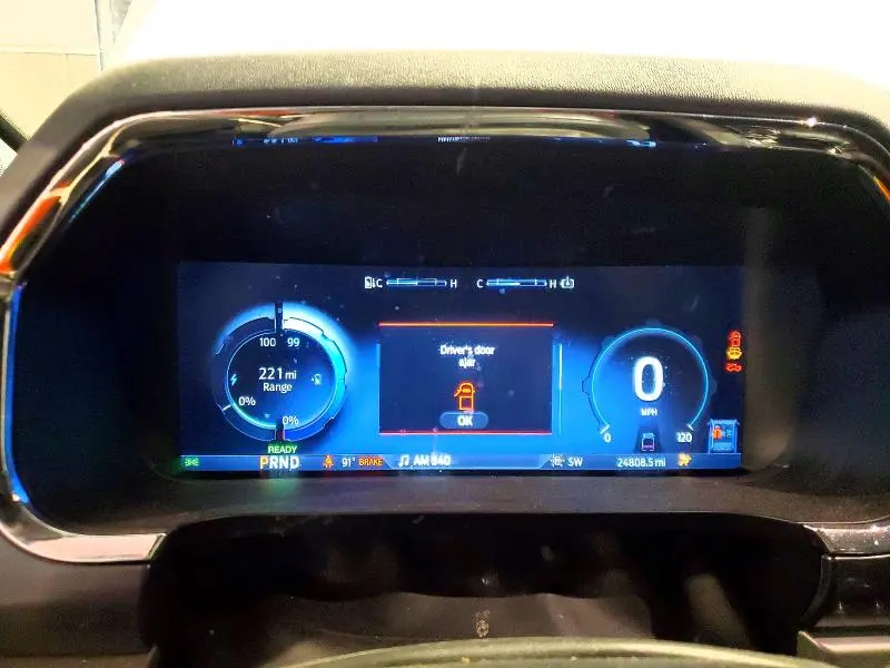 2024 FORD F150 LIGHTNING XLT  