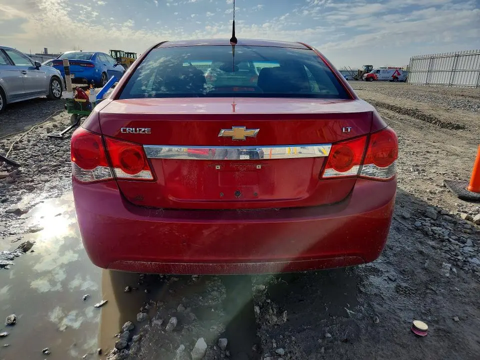2012 CHEVROLET CRUZE LT  
