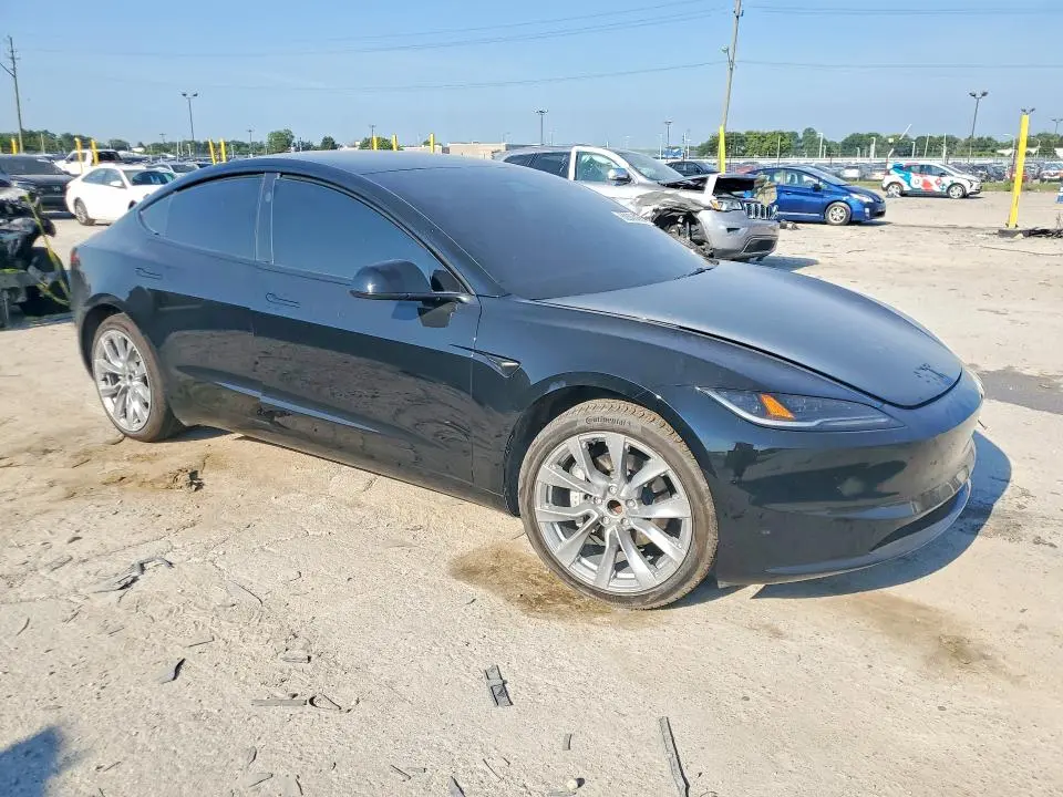2024 TESLA MODEL 3   