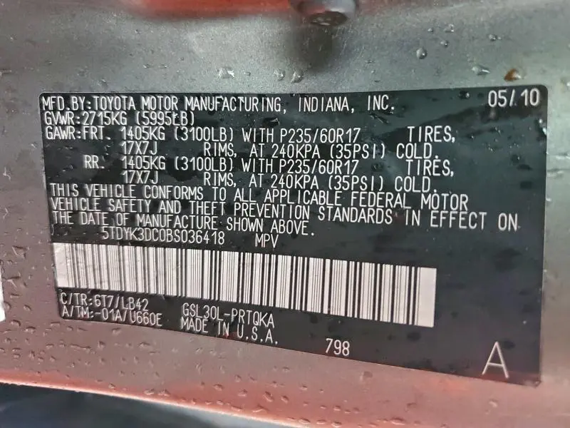 2011 TOYOTA SIENNA XLE  