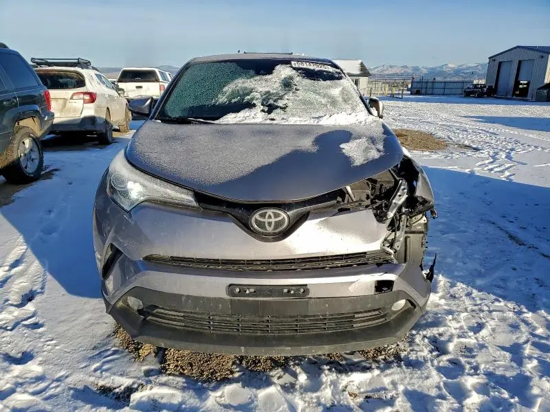 2018 TOYOTA C-HR XLE  