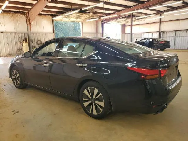 2019 NISSAN ALTIMA SV