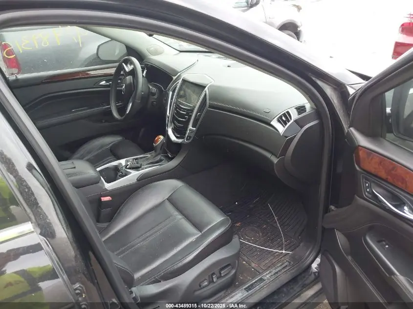 2013 CADILLAC SRX PERFORMANCE COLLECTION