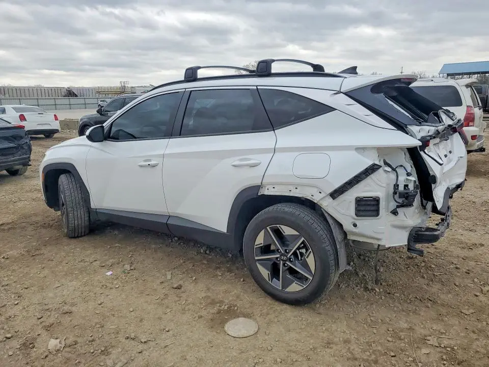 2026 HYUNDAI TUCSON SEL  